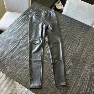 Abercrombie & Fitch Black Vegan Leather Fleece-Lined Leggings, Small